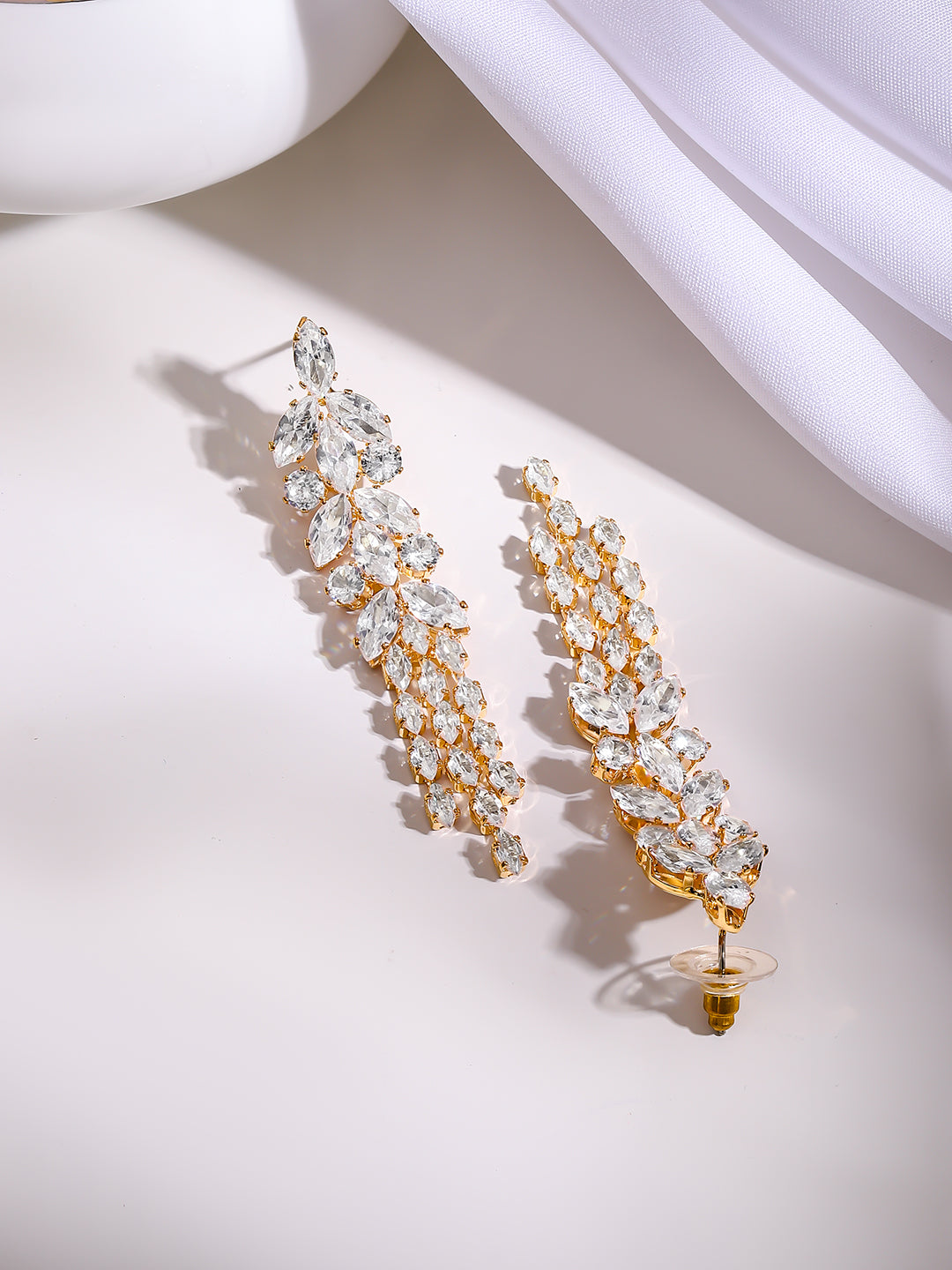 【Rubans】 Gold Plated Crystal Leaf Cluster Drop Earrings｜ゴールドメッキ クリスタル リーフクラスター ドロップイヤリング