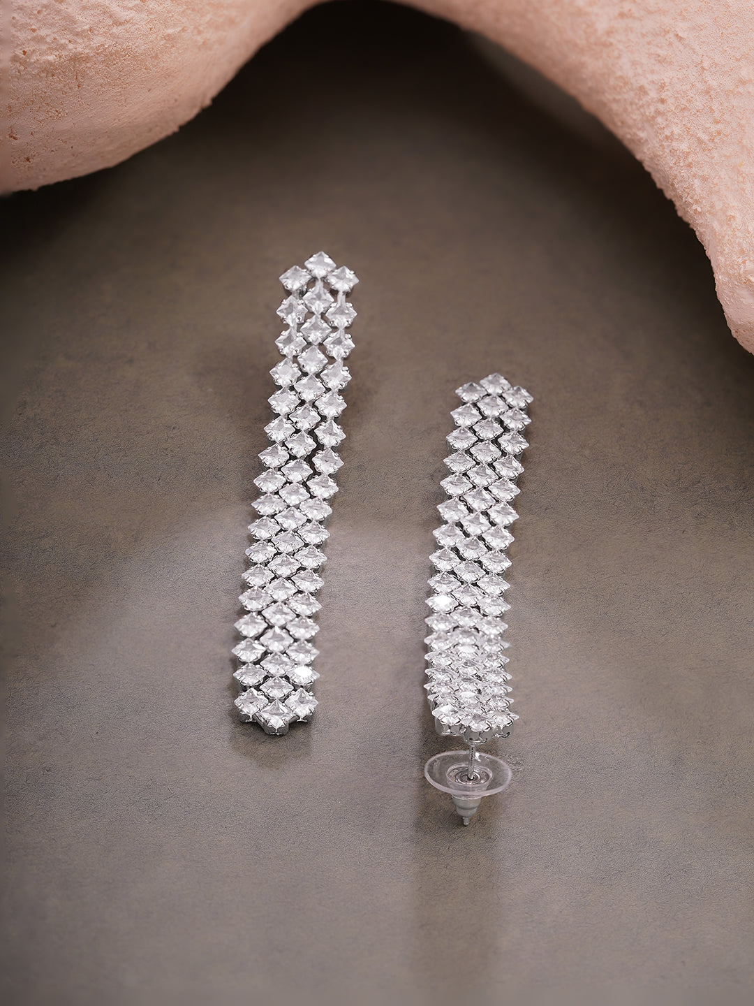 【Rubans】 Rhodium Plated Crystal Radiant Bar Drop Earrings｜ロジウムメッキ クリスタル ラディアントバー ドロップイヤリング