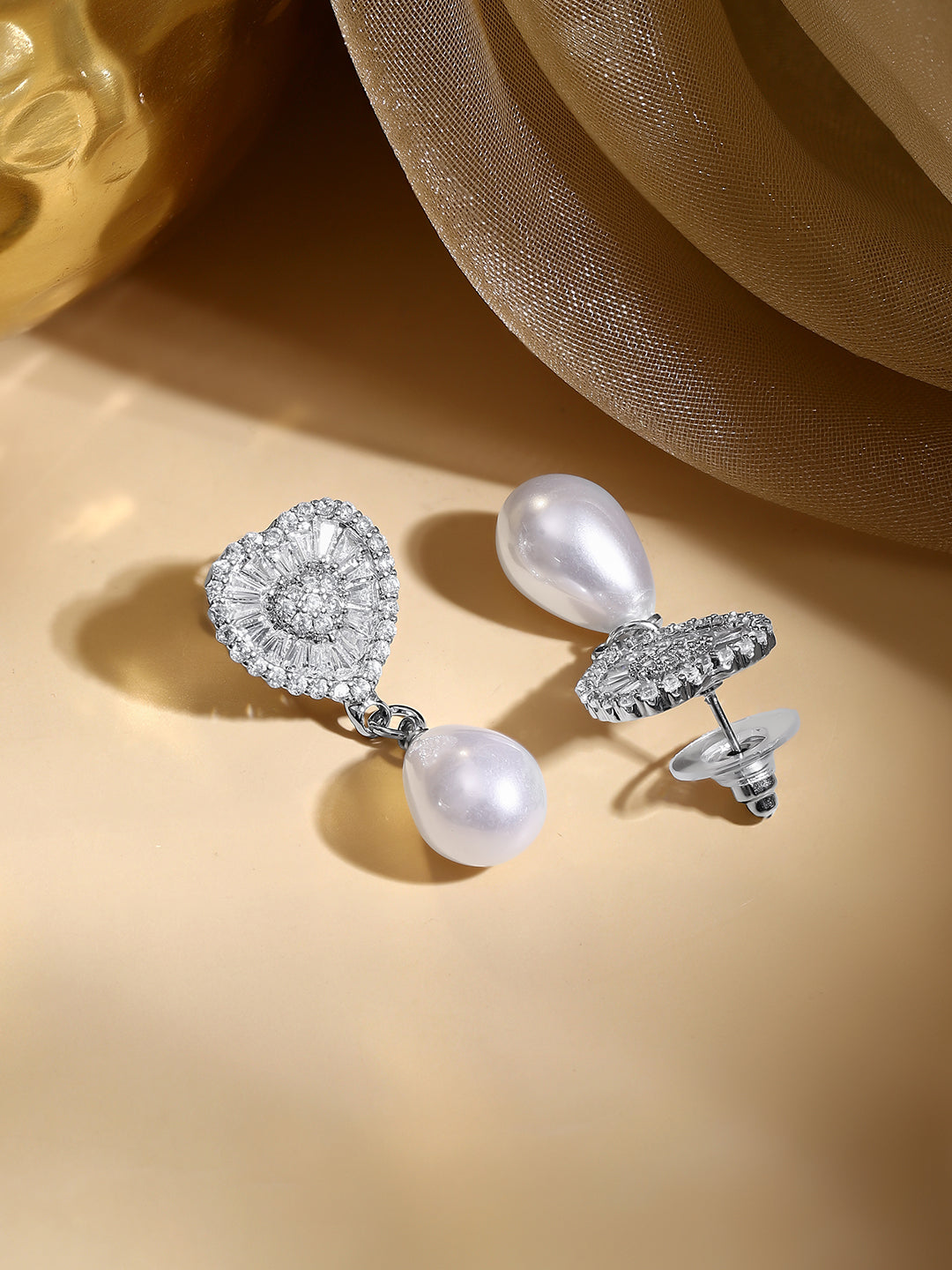 【Rubans】 Rhodium Plated Crystal Heart Pearl Drop Earrings｜ロジウムメッキ クリスタル ハート パール ドロップイヤリング
