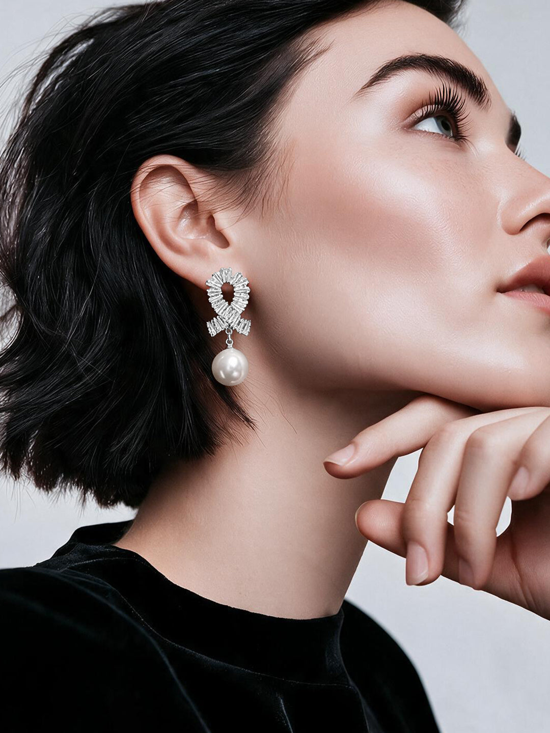 【Rubans】 Rhodium Plated Crystal Spiral Pearl Drop Earrings｜ロジウムメッキ クリスタル スパイラル パール ドロップイヤリング