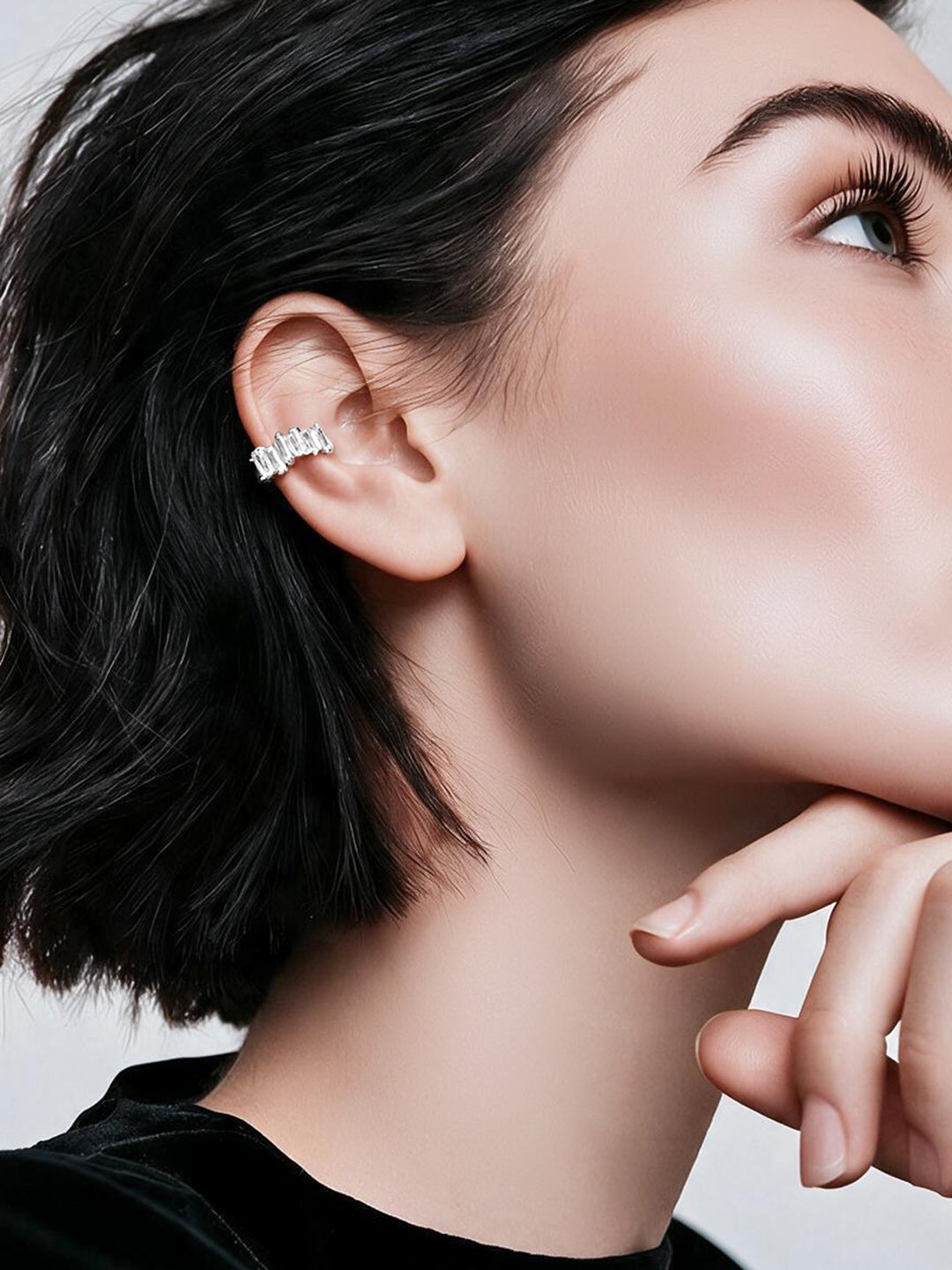 【Rubans】 Rhodium Plated Crystal Baguette Statement Cuff Earrings｜ロジウムメッキ クリスタル バゲット ステートメント カフイヤリング