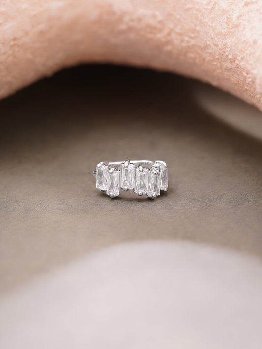 【Rubans】 Rhodium Plated Crystal Baguette Statement Cuff Earrings｜ロジウムメッキ クリスタル バゲット ステートメント カフイヤリング
