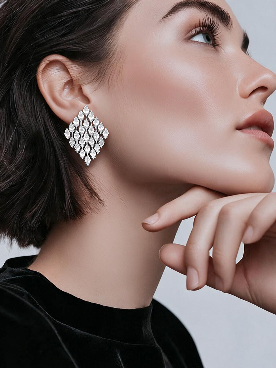 【Rubans】 Rhodium Plated Crystal American Diamond Grid Stud Earrings｜ロジウムメッキ クリスタル アメリカンダイヤモンド グリッド スタッドイヤリング