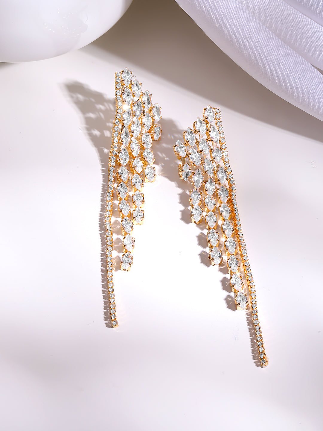 【Rubans】 Gold Plated Crystal Fringe Tassel Earrings｜ゴールドメッキ クリスタル フリンジタッセル イヤリング