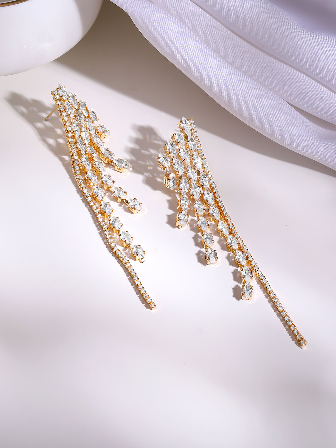 【Rubans】 Gold Plated Crystal Fringe Tassel Earrings｜ゴールドメッキ クリスタル フリンジタッセル イヤリング