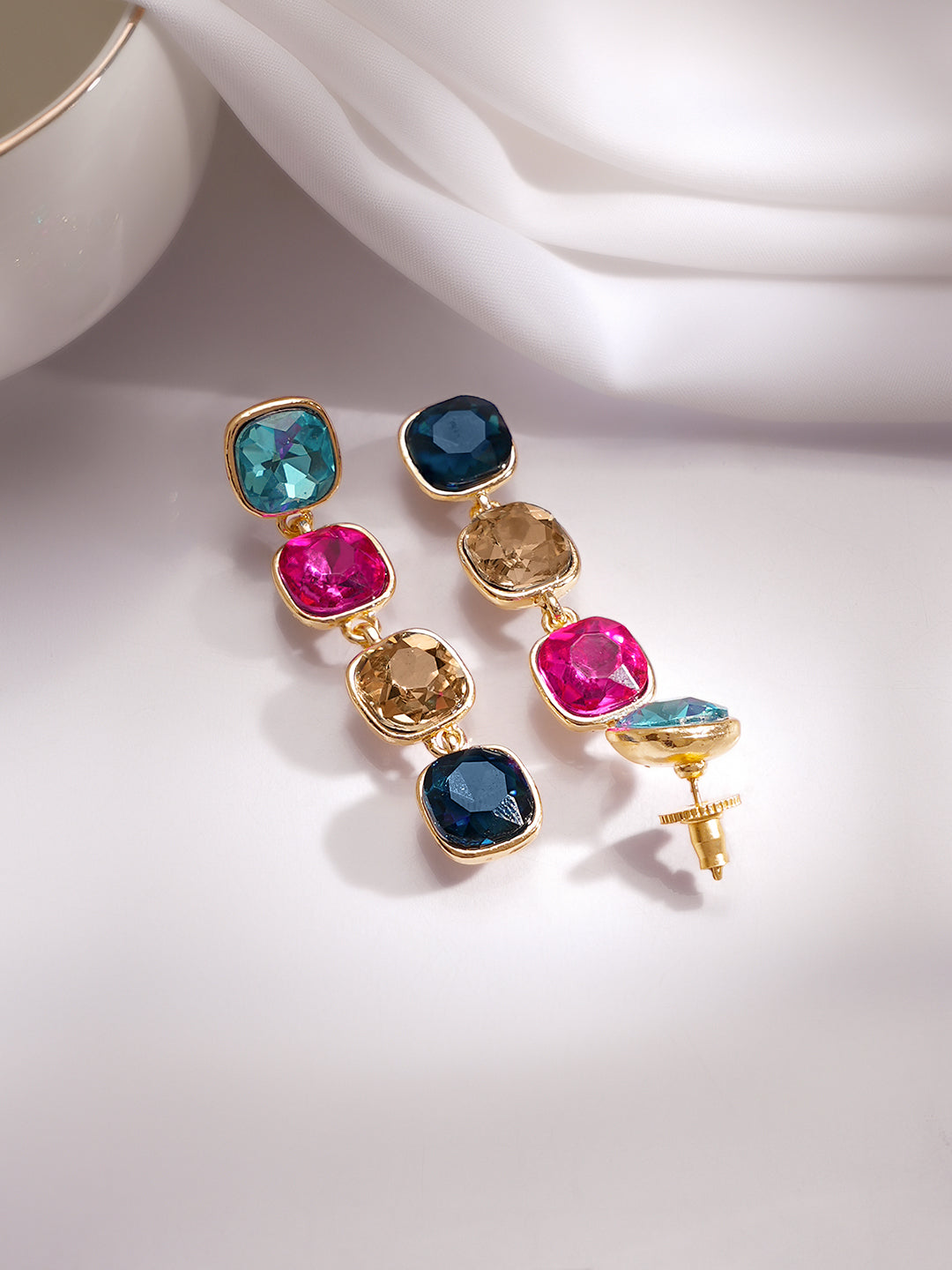 【Rubans】 Gold Plated Multicolor Crystal Dangler Earrings｜ゴールドメッキ マルチカラー クリスタル ダングラーイヤリング