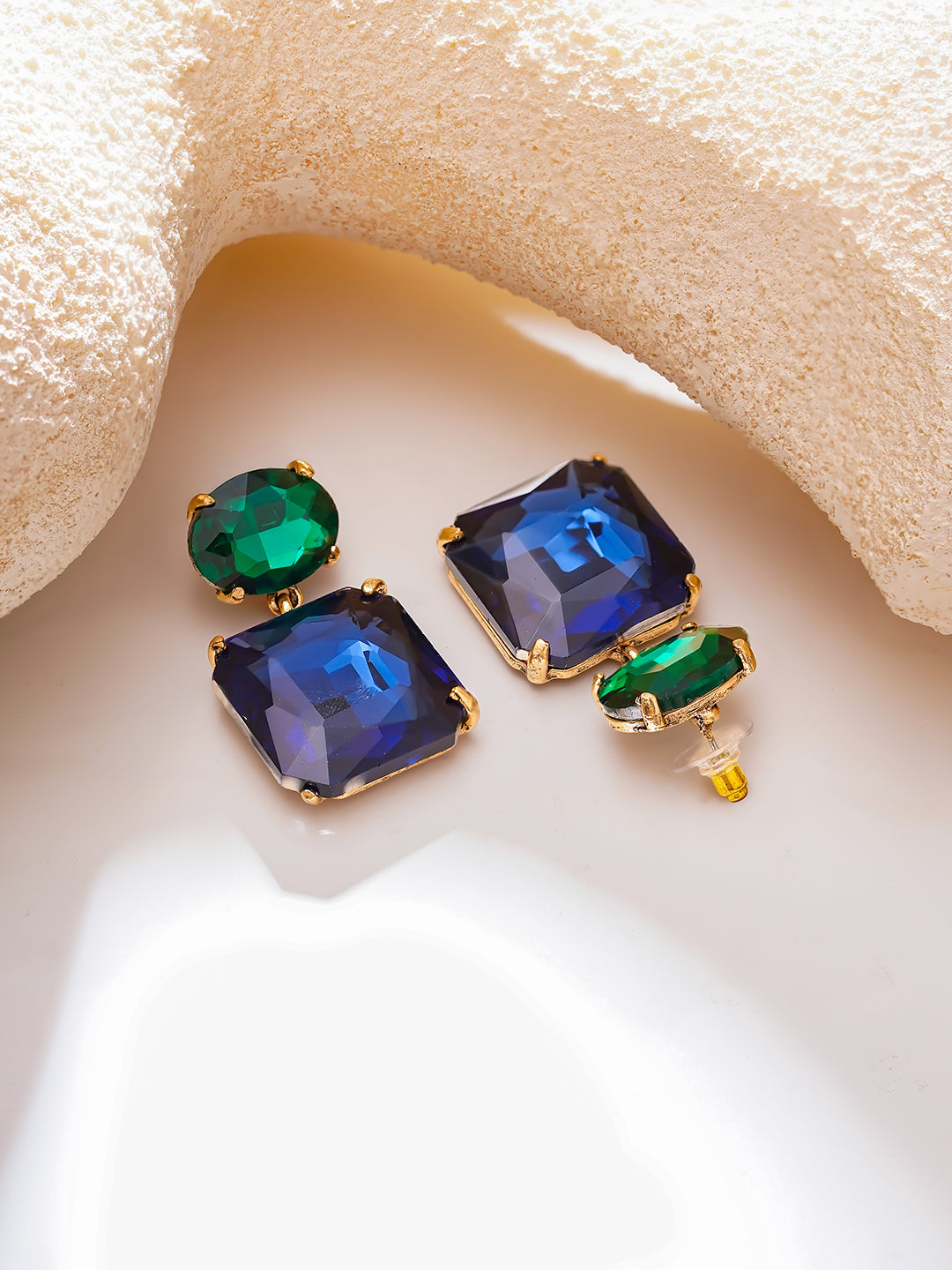 【Rubans】Gold Plated Midnight Peacock Antique Crystal Drop Earrings｜ゴールドメッキ ミッドナイトピーコック アンティーク クリスタル ドロップピアス