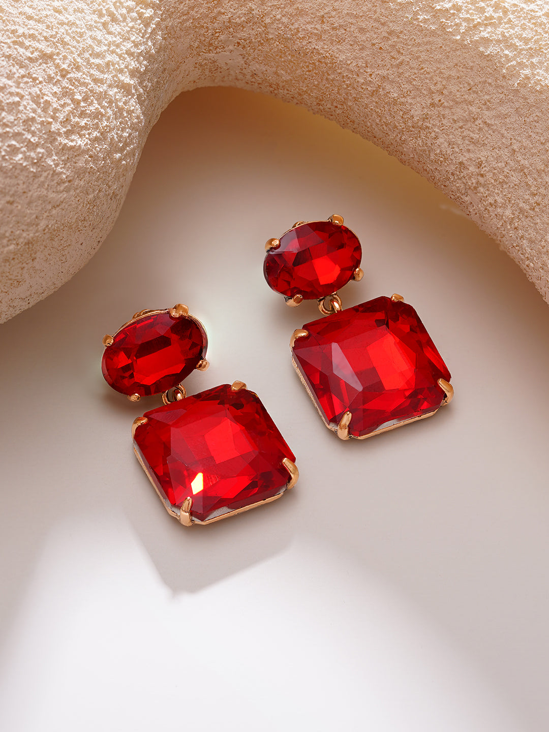 【Rubans】Gold Plated Ruby Rush Antique Red Crystal Drop Earrings｜ゴールドメッキ ルビーラッシュ アンティーク レッドクリスタル ドロップピアス