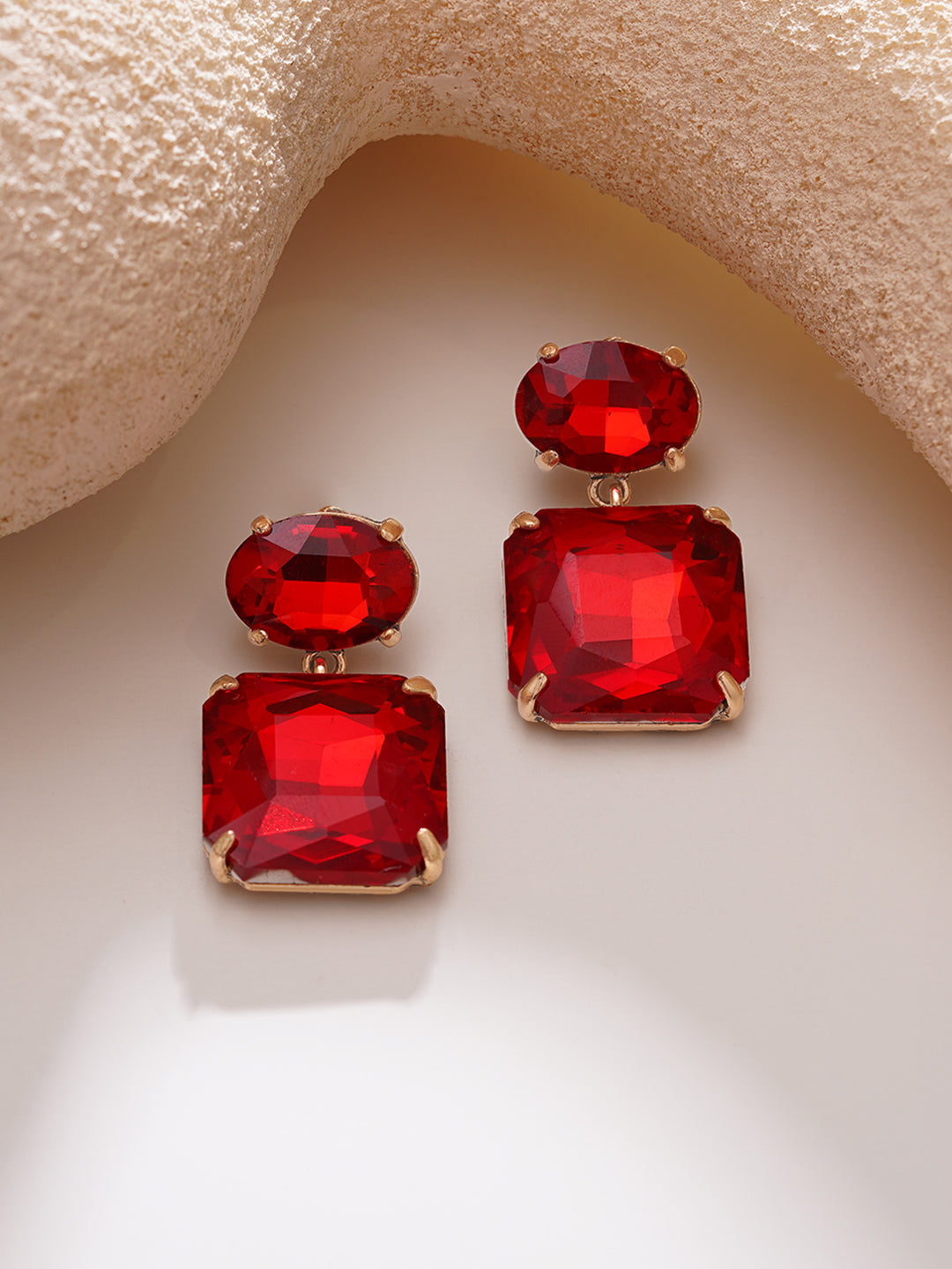 【Rubans】Gold Plated Ruby Rush Antique Red Crystal Drop Earrings｜ゴールドメッキ ルビーラッシュ アンティーク レッドクリスタル ドロップピアス