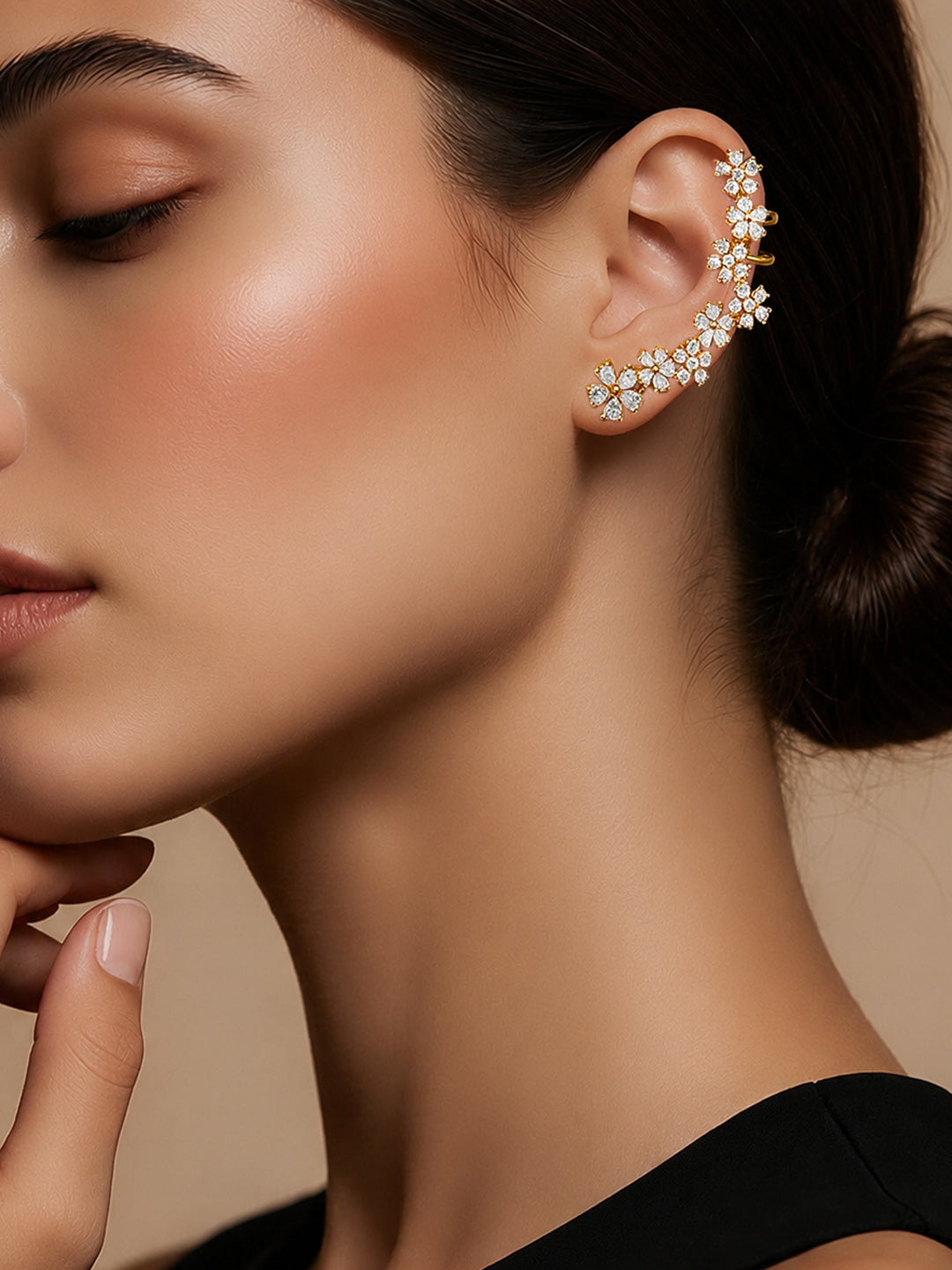 【Rubans】 Gold Plated Crystal Blossom Vine Ear Cuff｜ゴールドメッキ クリスタル ブロッサムヴァイン イヤーカフ