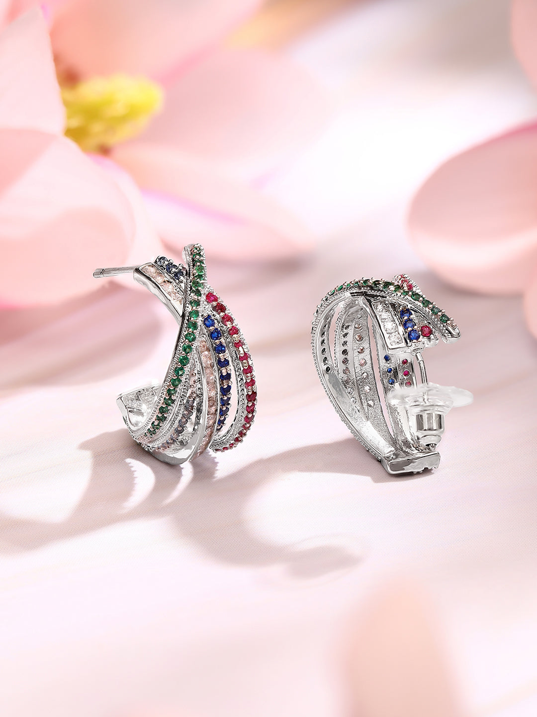 【Rubans】 Rhodium Plated Zirconia Crossover Hoop Earrings｜ロジウムメッキ ジルコニア クロスオーバー フープイヤリング