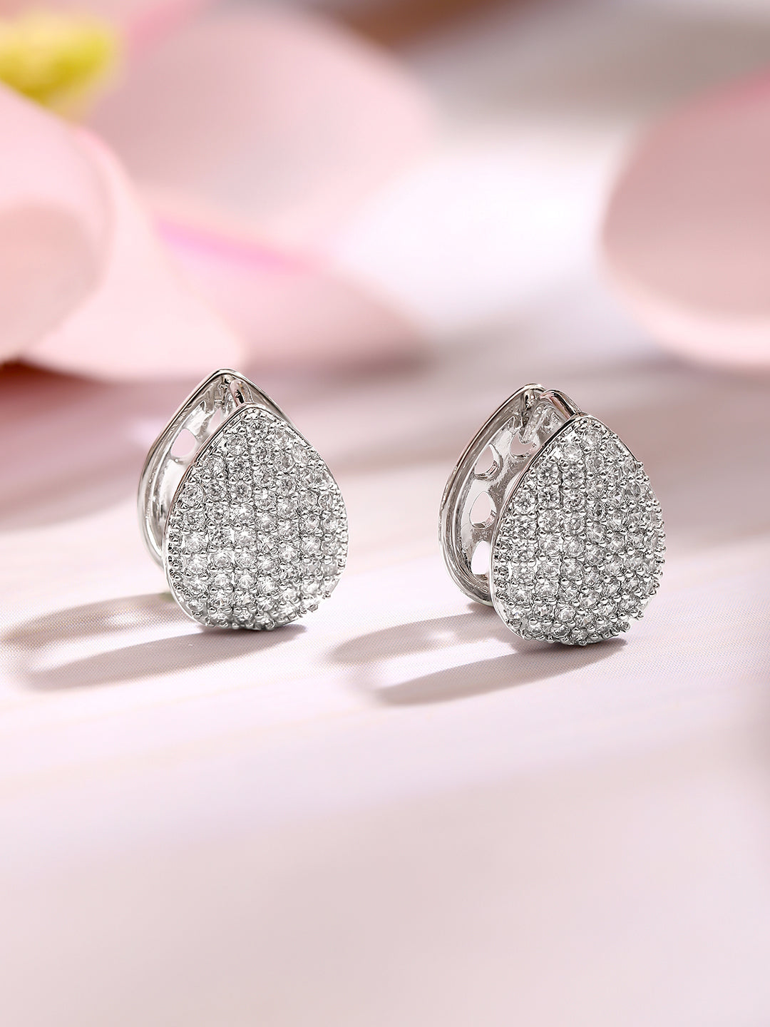 【Rubans】 Rhodium Plated American Diamond Zirconia Teardrop Hoop Earrings｜ロジウムメッキ アメリカンダイヤモンド ジルコニア ティアドロップ フープイヤリング