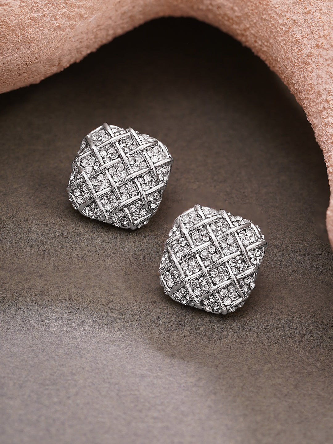 【Rubans】 Rhodium Plated Crystal Weave Stud Earrings｜ロジウムメッキ クリスタル ウィーブ スタッドイヤリング