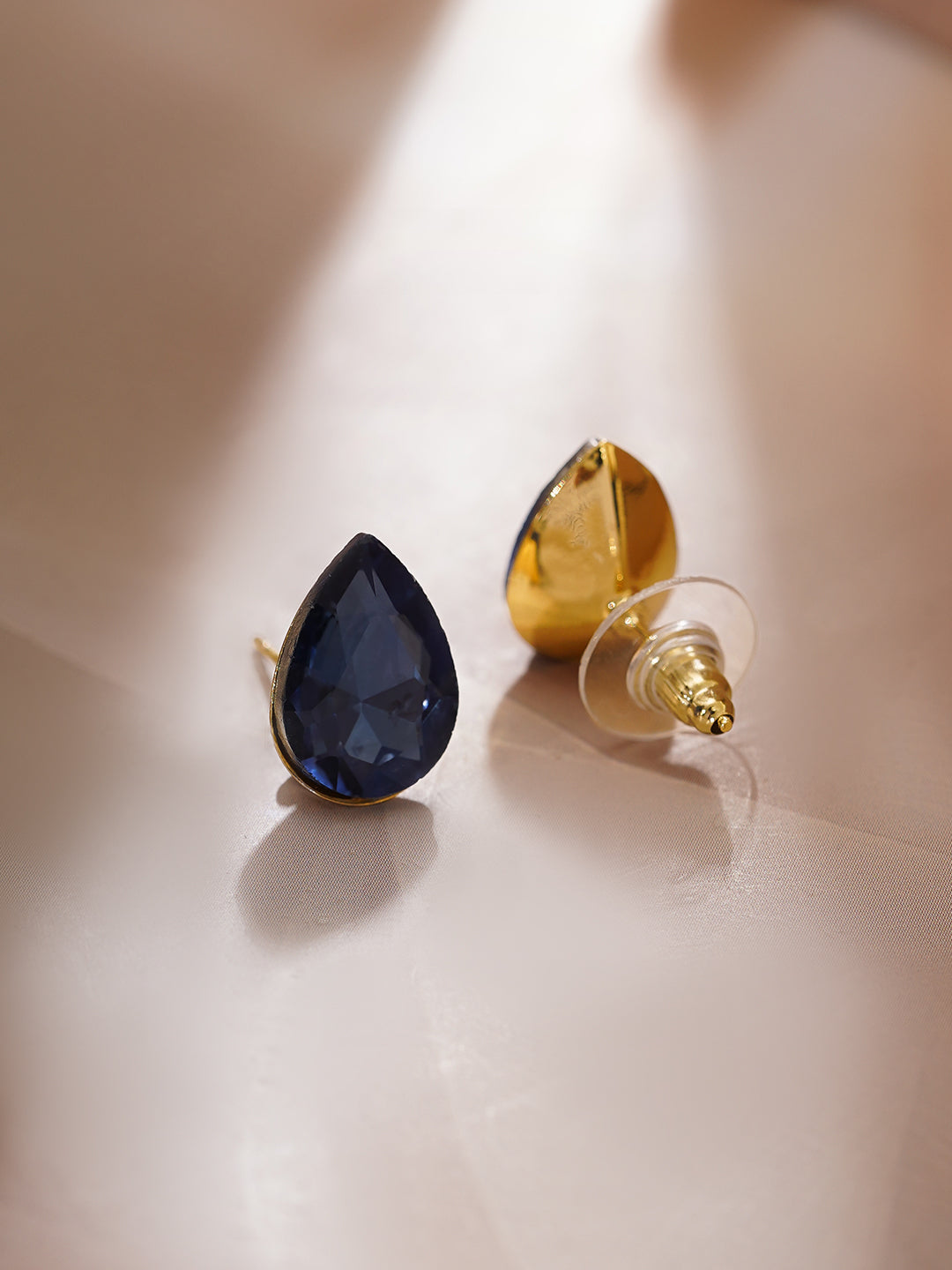 【Rubans】 Gold Plated Sapphire Zirconia Teardrop Stud Earrings｜ゴールドメッキ サファイア ジルコニア ティアドロップ スタッドイヤリング
