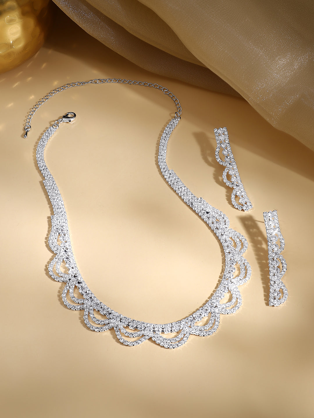 【Rubans】 Rhodium Plated Starlight Crystal Scallop Necklace Set｜ロジウムメッキ スターライト クリスタル スカラップ ネックレスセット