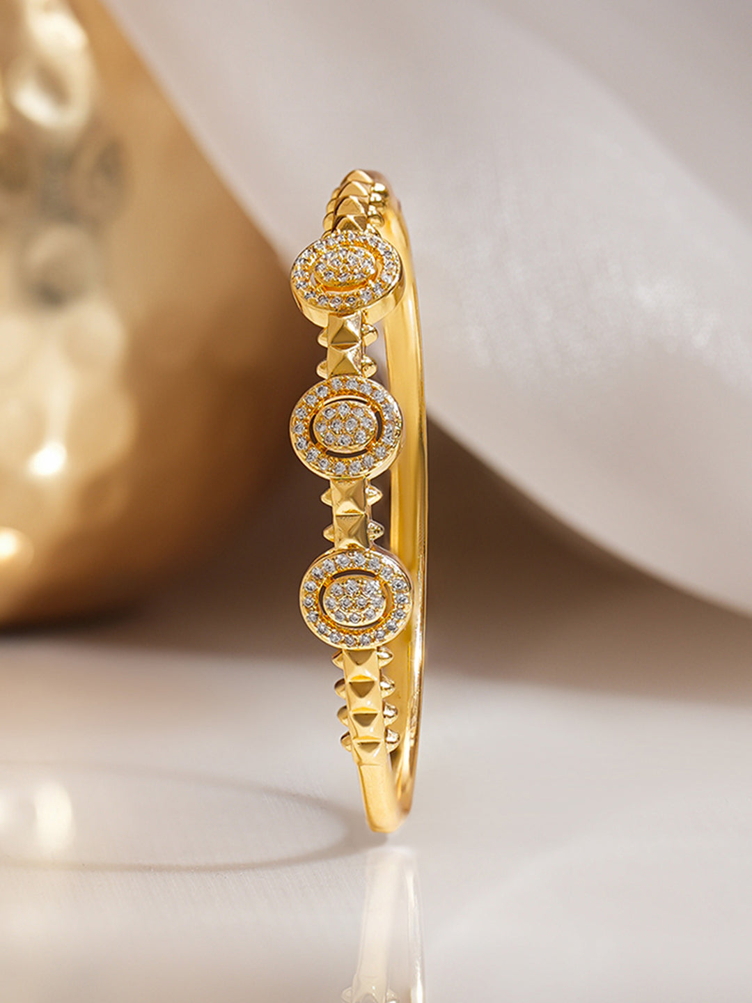 Gold Plated Cubic Link American Diamond Zirconia Bracelet フリーサイズ