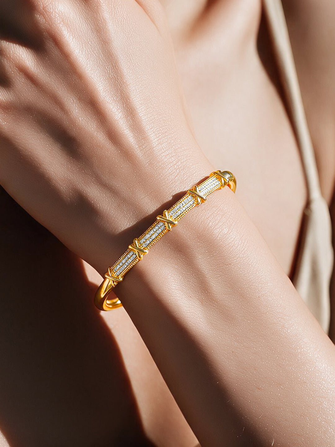 Gold Plated American Diamond Zirconia Bracelet フリーサイズ