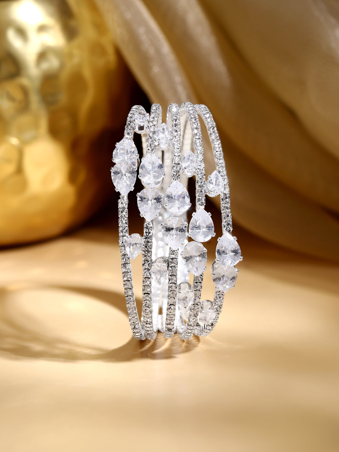 【Rubans】 Rhodium Plated Crystal Cascade Statement Bangle｜ロジウムメッキ クリスタル カスケード ステートメント バングル