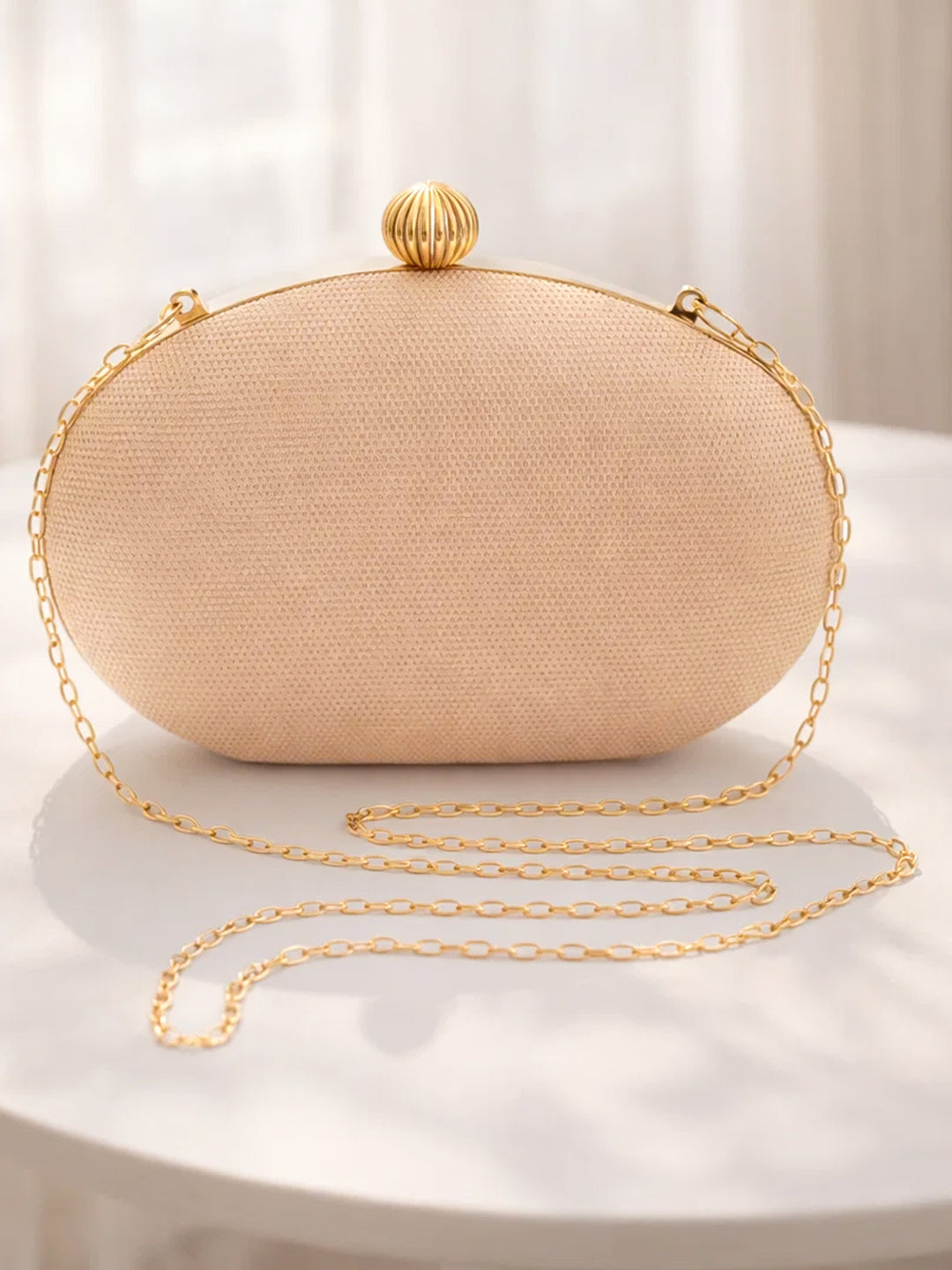 Metallic Gold Oval Evening Clutch フリーサイズ