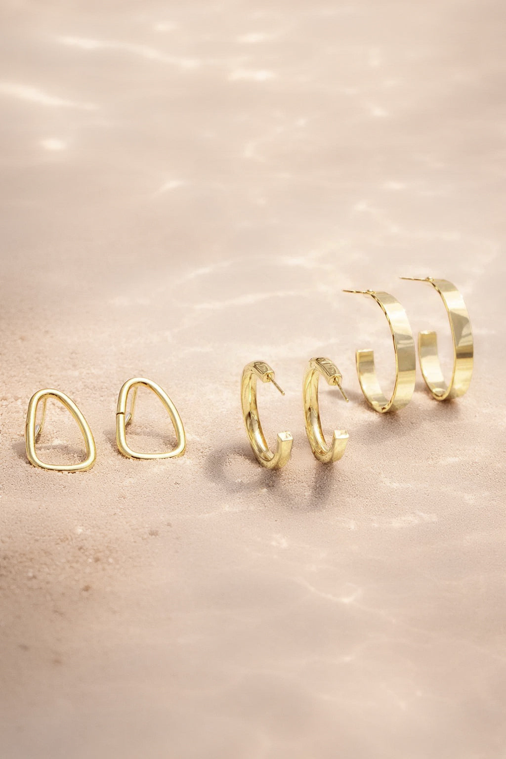 Everyday Glow Trio Hoop Earrings Weight - 22 g