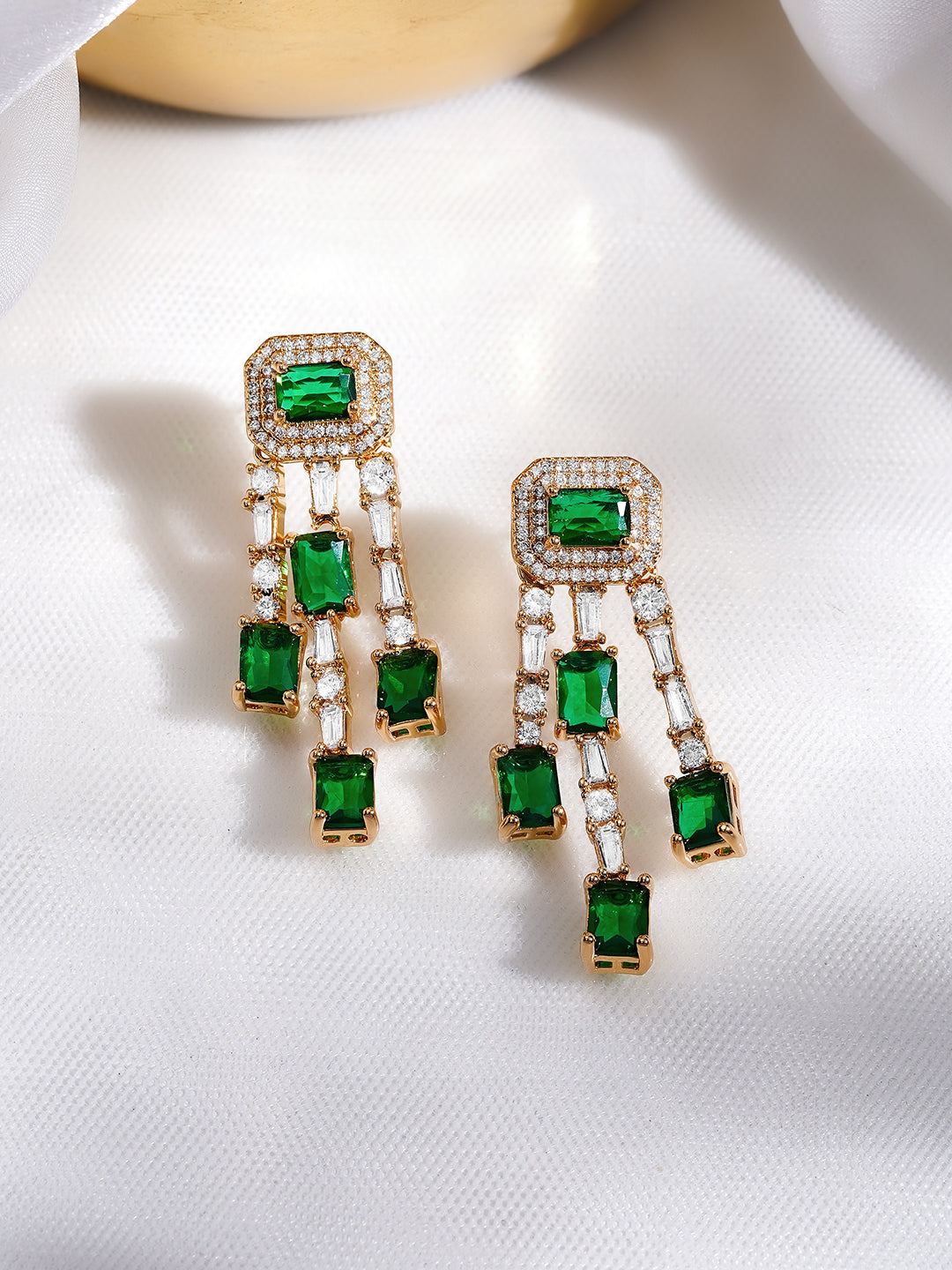 Rubans 18K Gold Plated Emerald Green & White Crystal AD Studded Statement Drop Earrings フリーサイズ