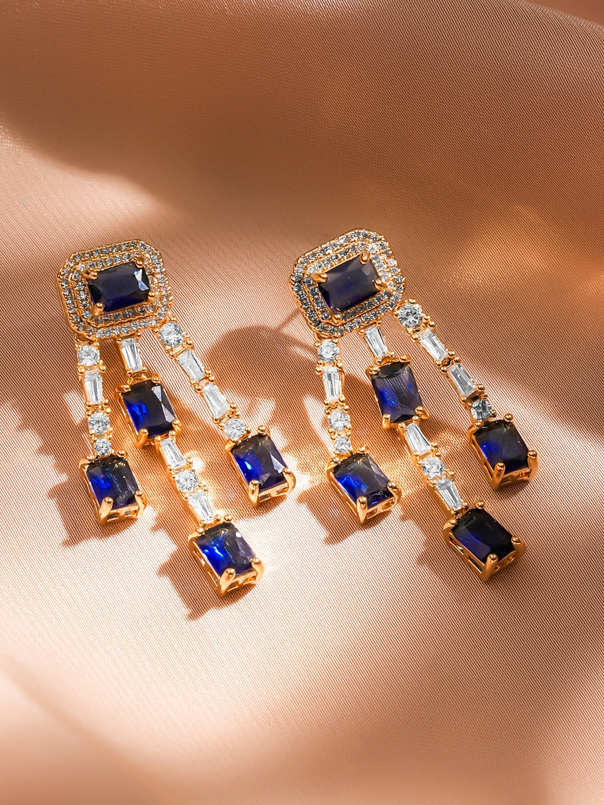 Rubans 18K Gold-Plated Blue & White Crystal AD Studded Statement Drop Earrings フリーサイズ