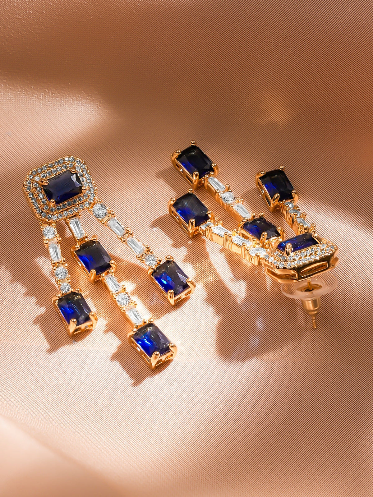 Rubans 18K Gold-Plated Blue & White Crystal AD Studded Statement Drop Earrings フリーサイズ