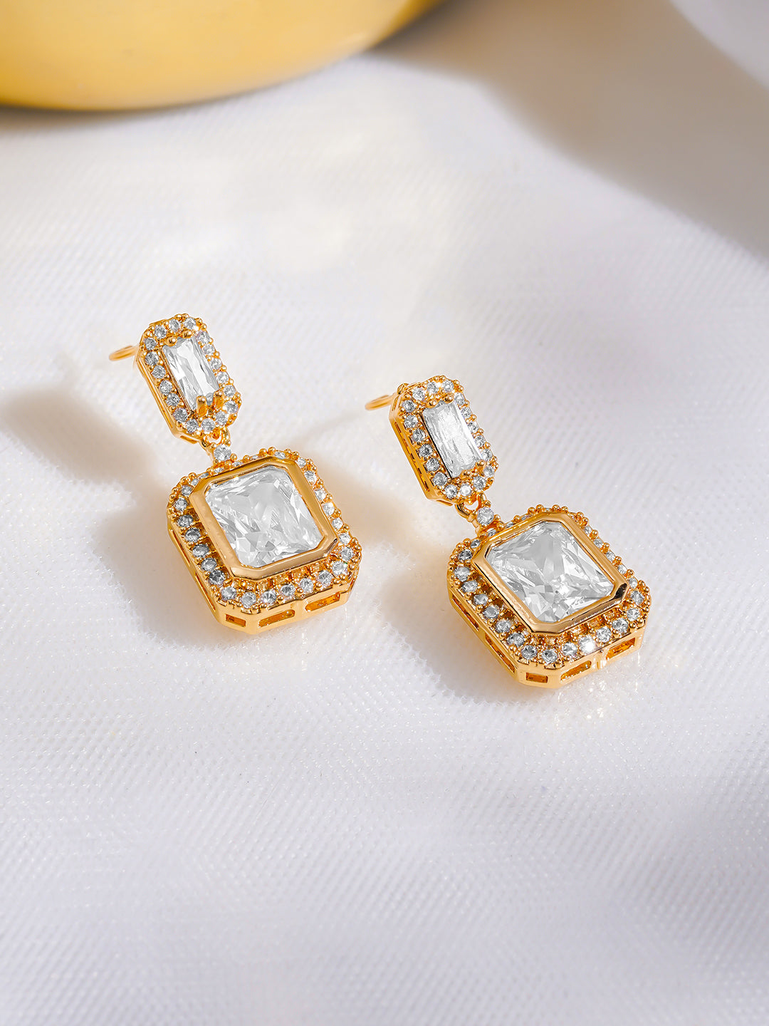 Rubans 18K Gold-Plated Drop Earrings with Crystal Cubic Zirconia Sparkling Stones フリーサイズ