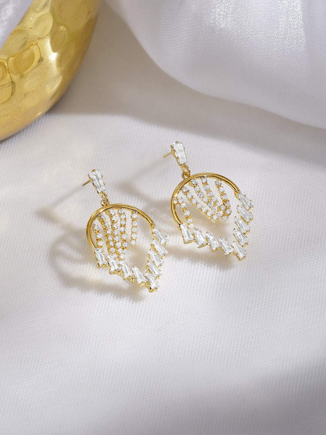 Rubans 18K Gold-Plated Brass Clear Cubic Zirconia Embellished Modern Drop Earrings フリーサイズ
