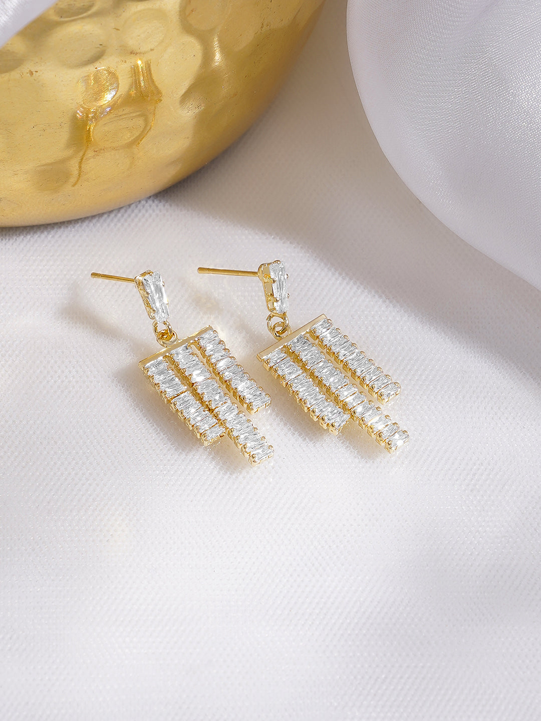 Rubans 18K Gold Plated Crystal Zirconia Embellished Multi-Tassel Statement Earrings フリーサイズ