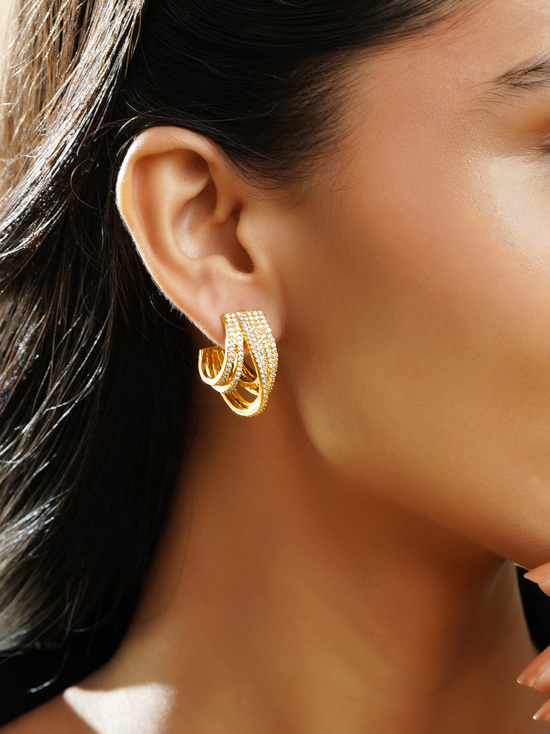 Contemporary Gold Finish Statement Hoops フリーサイズ