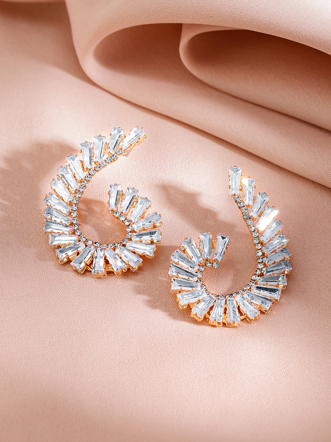 Trendy Geo Curves Crystal Stud Earrings Gold