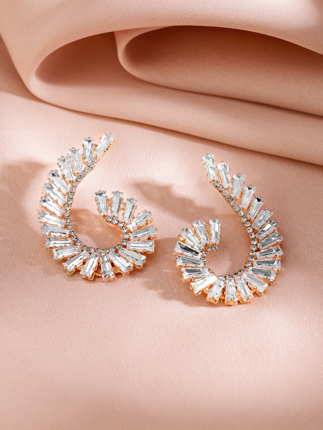 Trendy Geo Curves Crystal Stud Earrings Gold