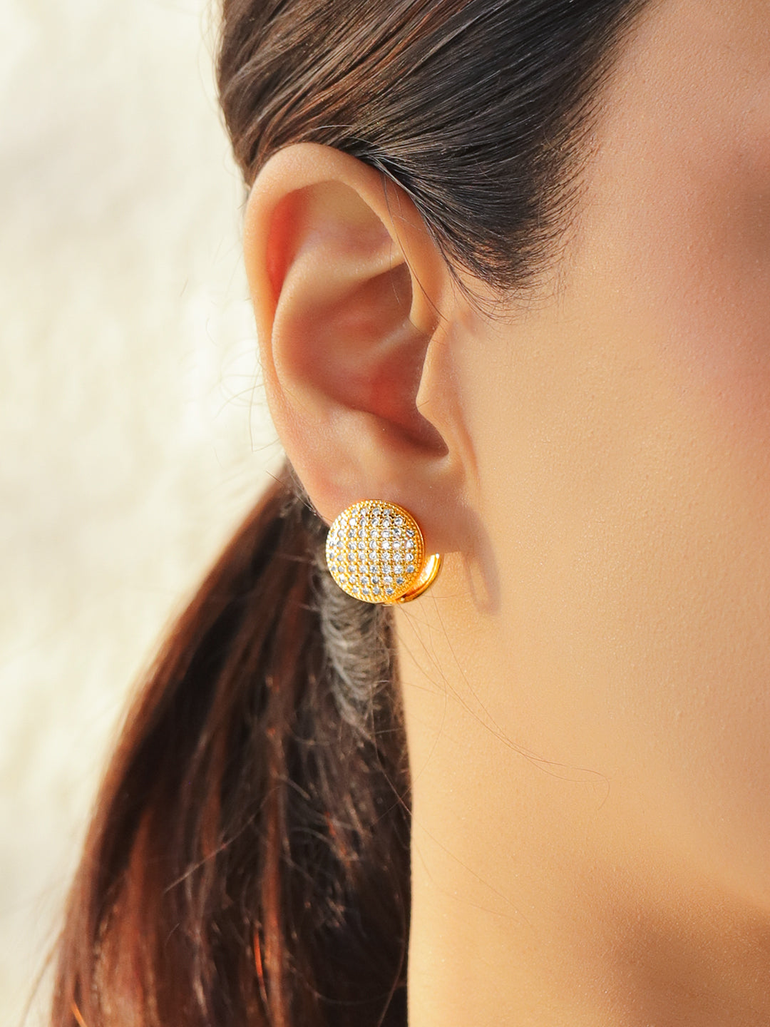 【Rubans】 Gold Pave Studded Round Stud Earrings｜ゴールド パヴェ ラウンド スタッドイヤリング