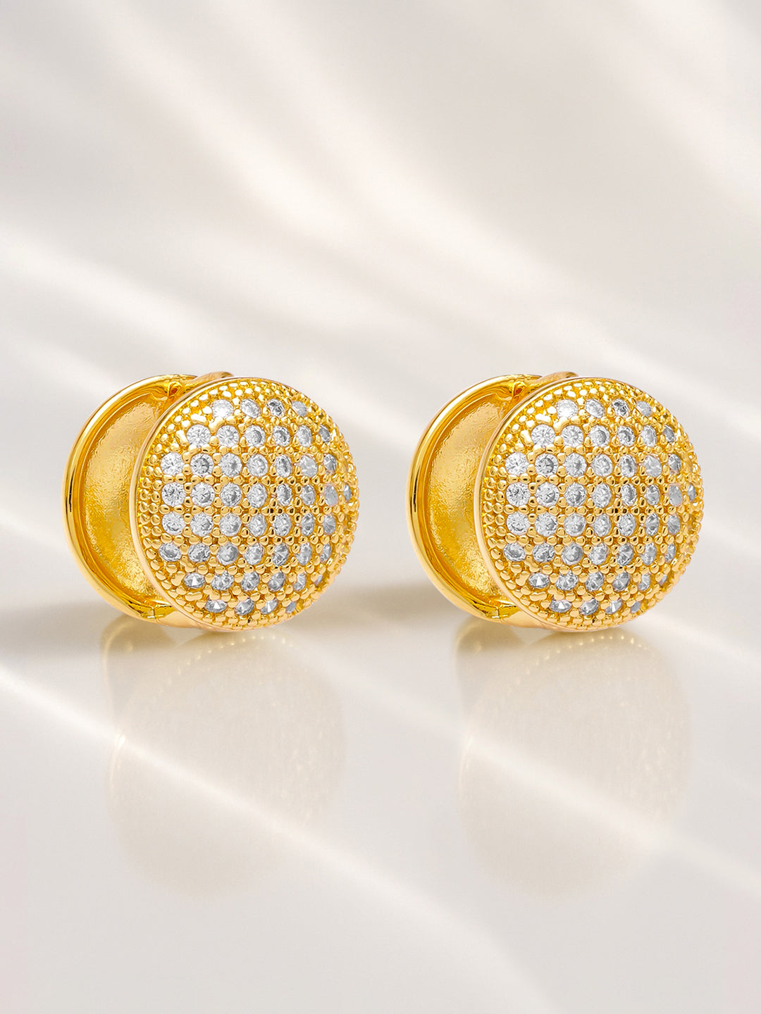 【Rubans】 Gold Pave Studded Round Stud Earrings｜ゴールド パヴェ ラウンド スタッドイヤリング