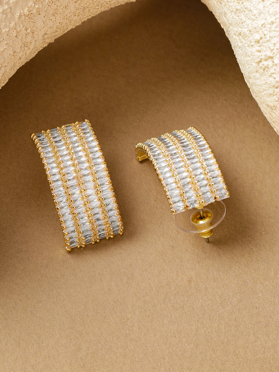 Crystal Gold Toned Stud Earrings フリーサイズ