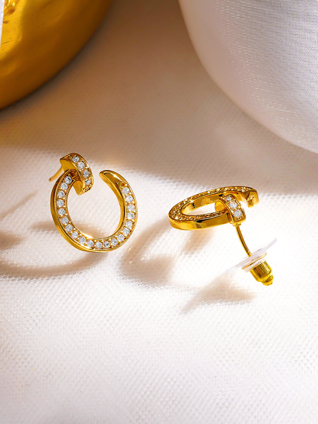 Rubans 18K Gold-Plated Crystal CZ Studded Open Hoop Minimal Stud Earrings フリーサイズ