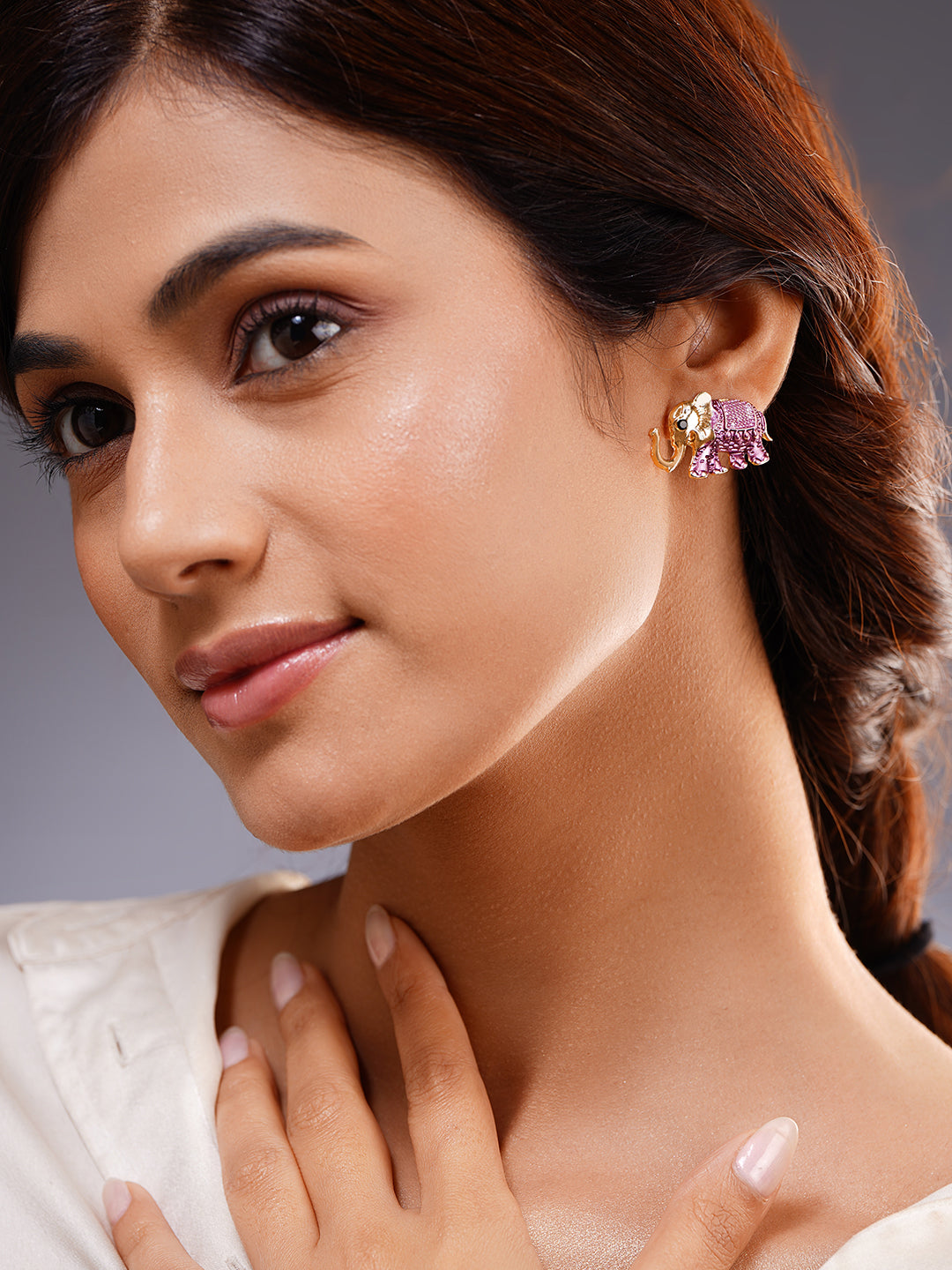 Classic Pink Elephant Gold Stud Earrings フリーサイズ