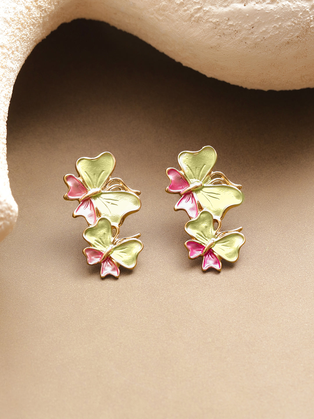 Pastel Pink Green Enamel Butterfly Stud Earrings フリーサイズ
