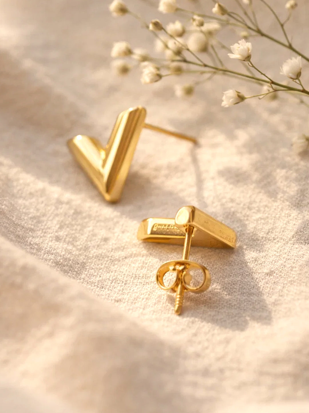 Demi Fine 18K Gold Plated Stainless steel V Shape Stud Earrings Length - 1.1 cm