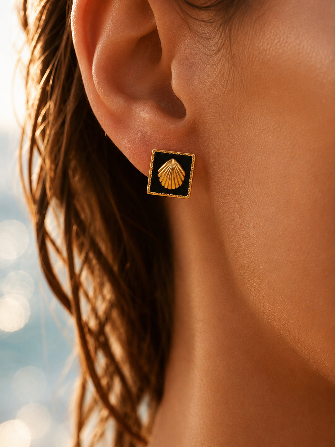 Demi Fine 18K Gold Plated Stainless steel Geometric Shell Stud Earrings Length - 1 cm