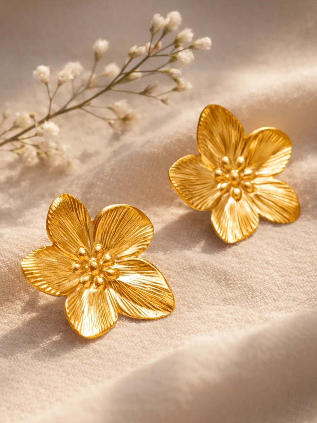 Demi Fine 18K Gold Plated Stainless steel Floral Textured Stud Earrings Length - 3 cm