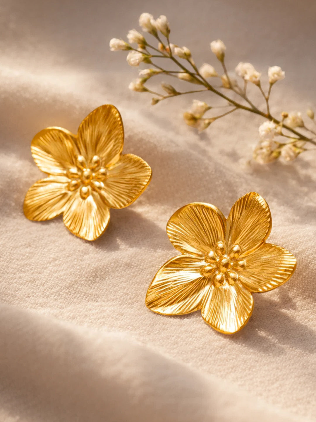 Demi Fine 18K Gold Plated Stainless steel Floral Textured Stud Earrings Length - 3 cm