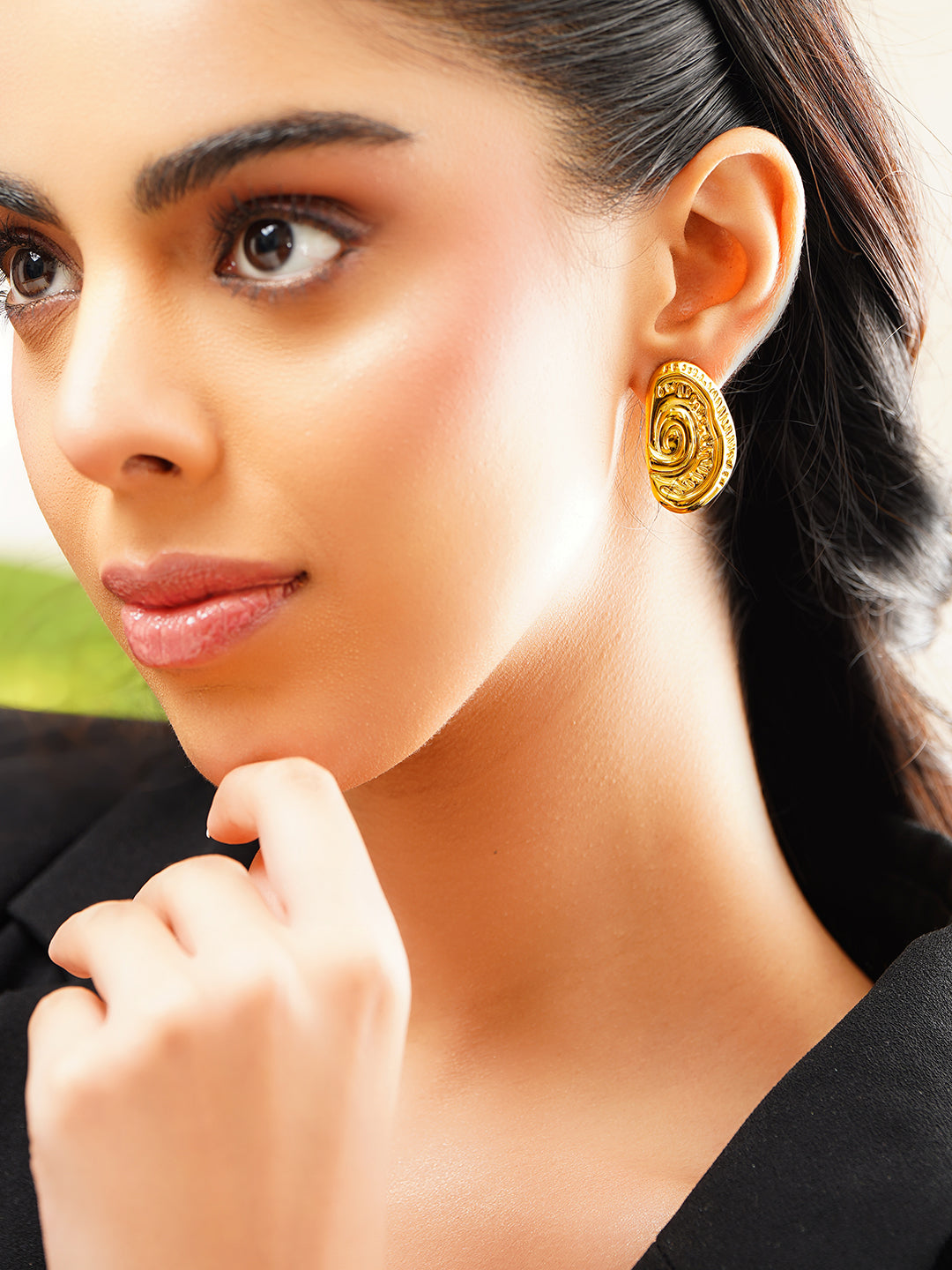 Demi Fine 18K Gold Plated Stainless Steel Spiral Medallion Stud Earrings フリーサイズ