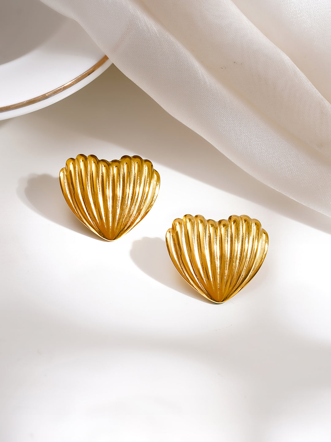 Demi Fine 18K Gold Plated Stainless steel Heart Shell Stud Earrings Length - 2.5 cm