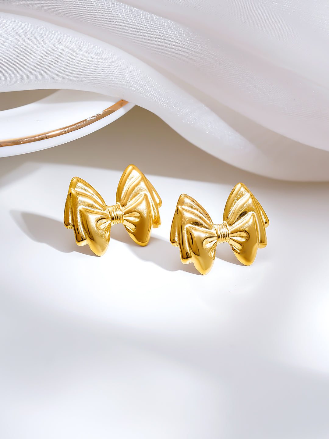 Demi Fine 18K Gold Plated Stainless steel Sweet Bow Stud Earrings Length - 2 cm