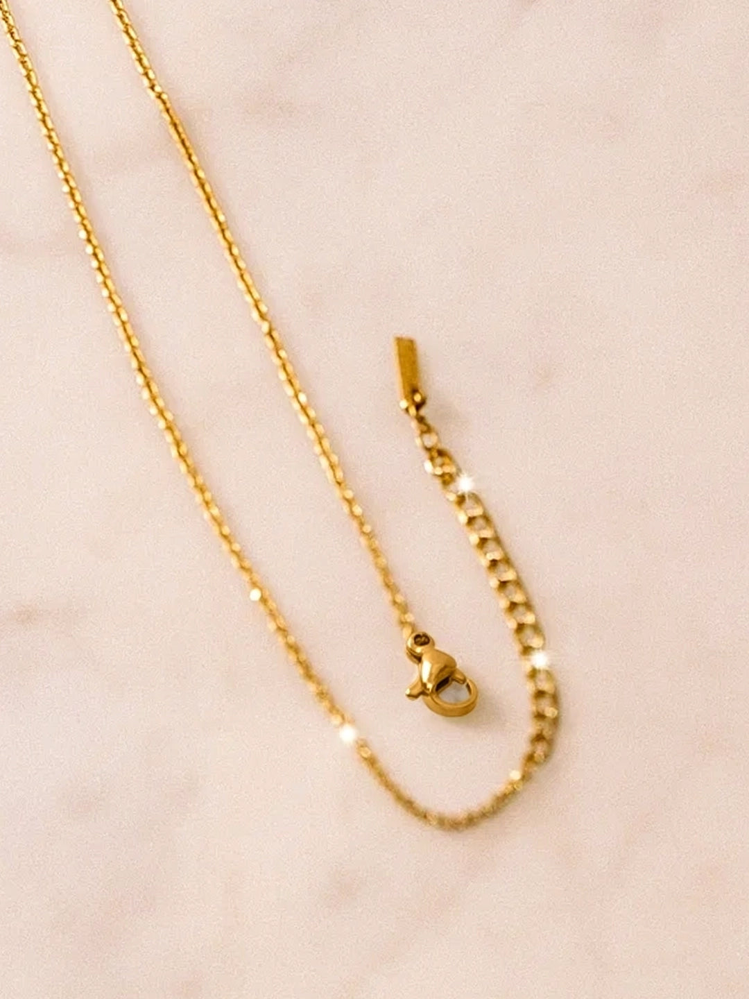 Gold Toned Infinity Pendant フリーサイズ