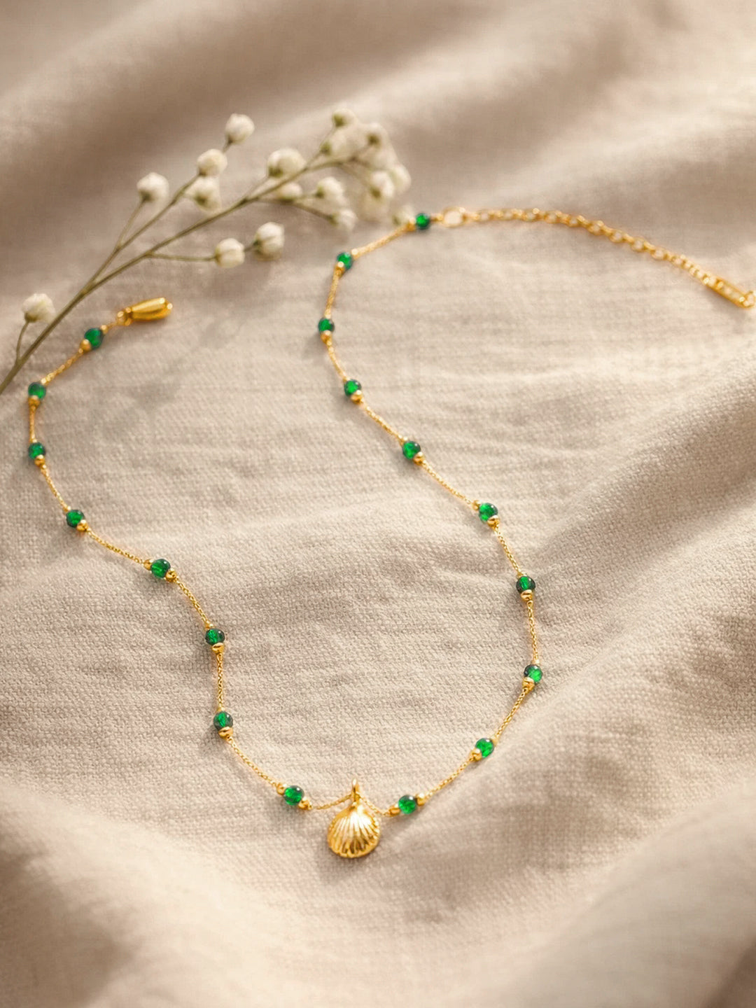 Demi Fine 18K Gold Plated Stainless steel Green Beaded Chain Shell Necklace Length - 21 cm