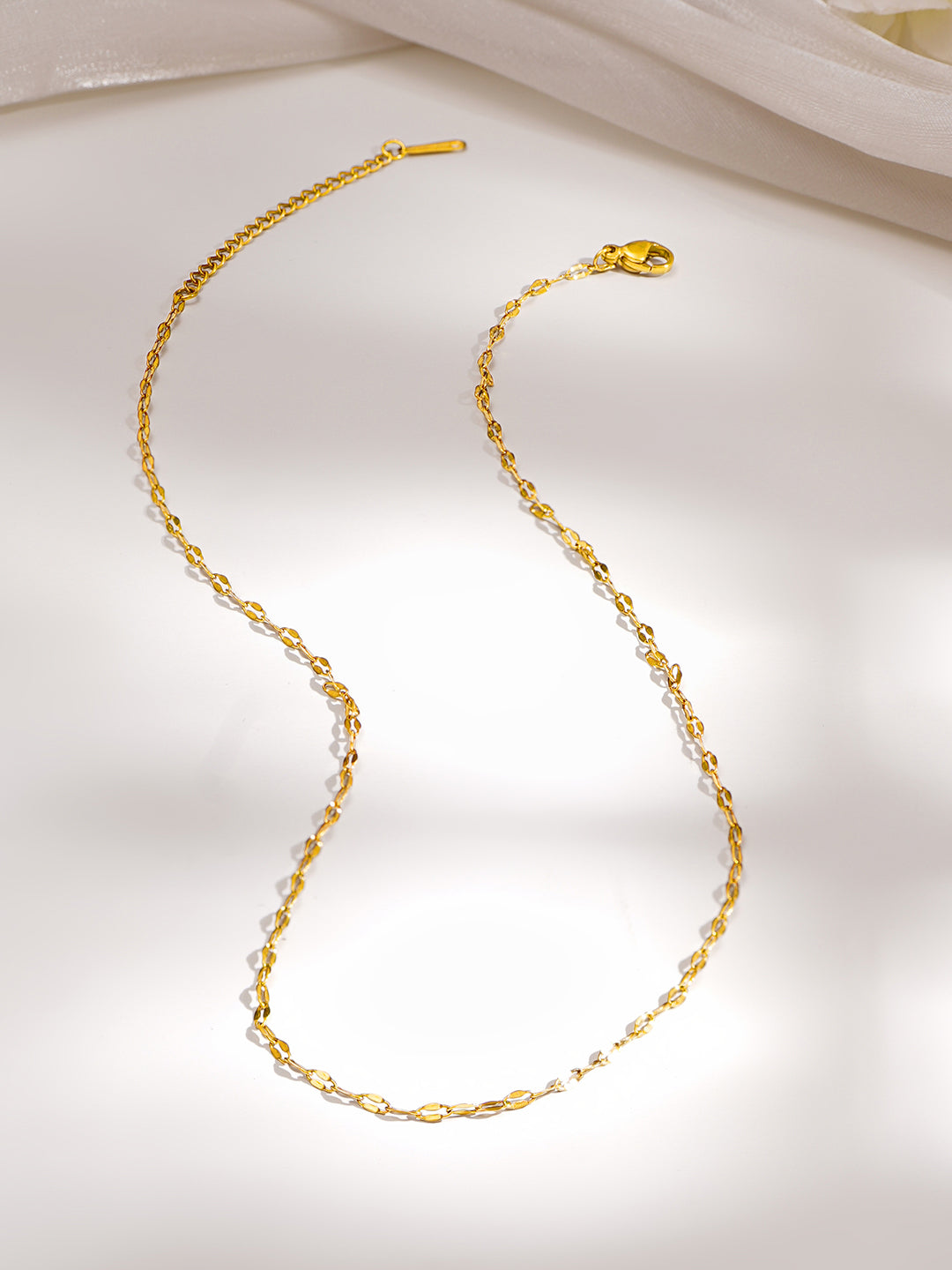 Demi Fine 18K Gold Plated Stainless steel Twisted Link Chain Necklace Length - 20 cm