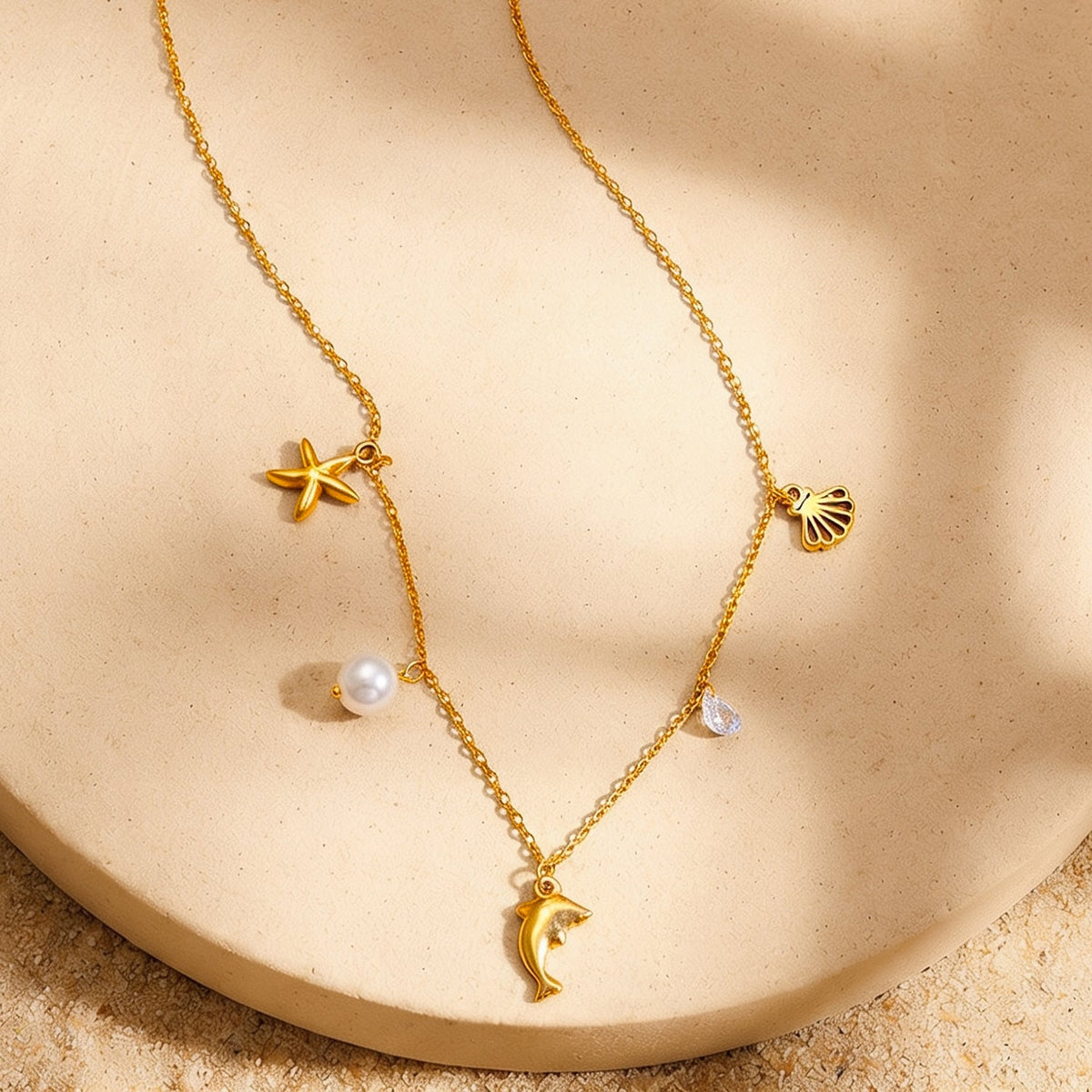Demi Fine 18K Gold Plated Stainless Steel Coastal Multi Charm Necklace フリーサイズ